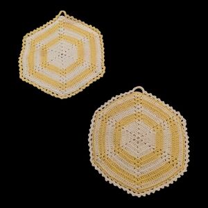 Vintage Granny Core Set Of 2 Yellow White Crocheted Potholders Pot Holders